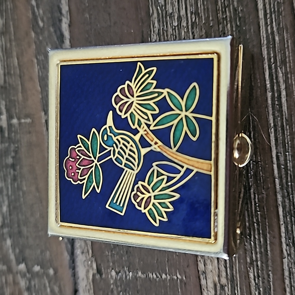 Vintage Gold tone enamel pill box